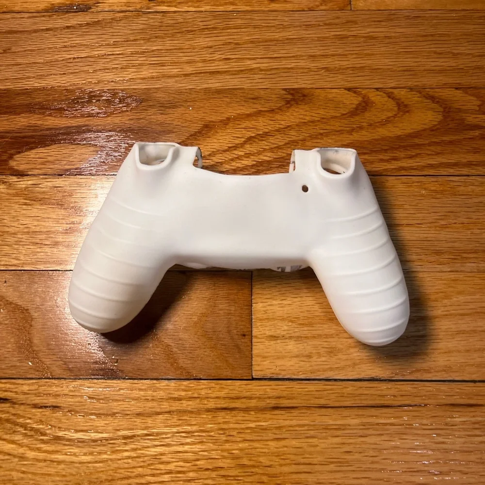 PS4 controller case - Picture 2 of 2